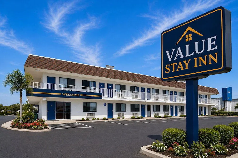 Exterior of the Value Stay Inn in Lost Hills